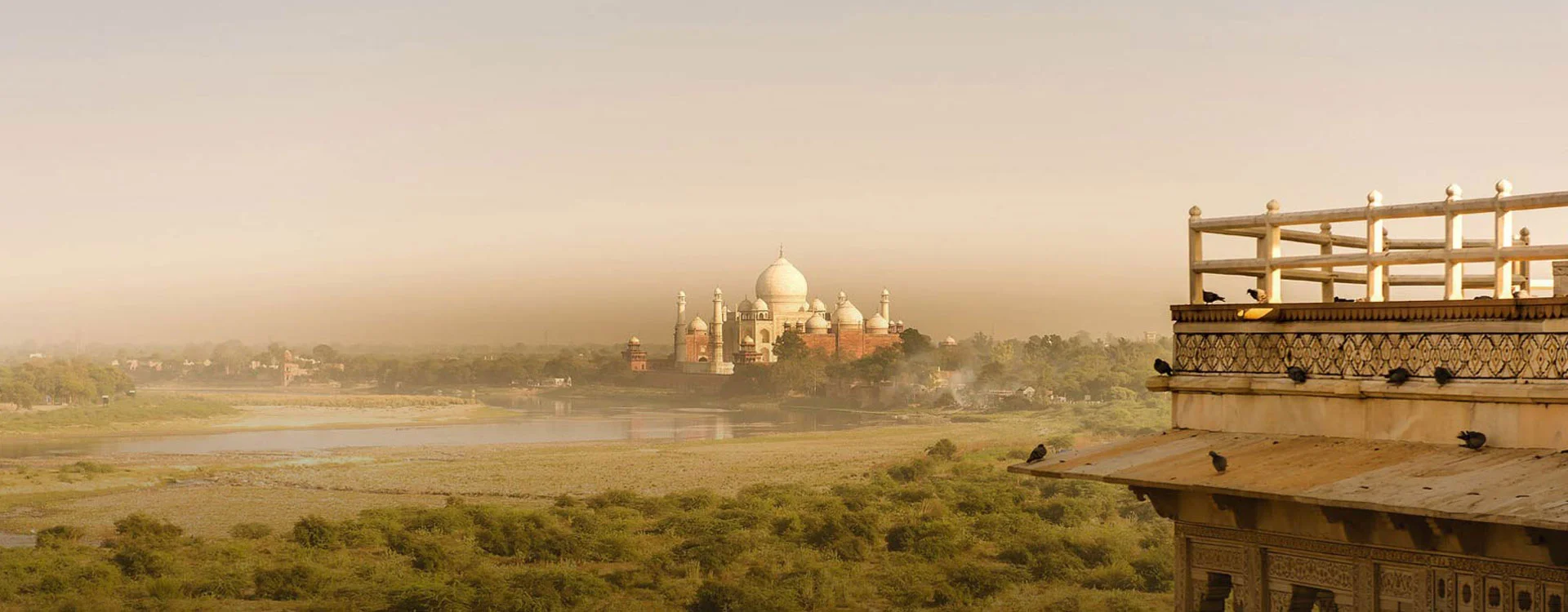 Taj Mahal Sunrise Half Day Tour from Agra